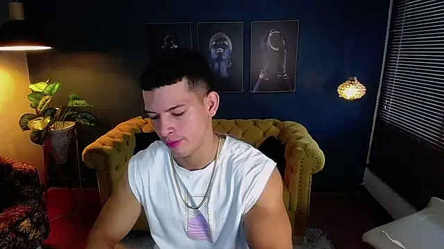 ethan rodgers online show from September 2025 08:14:02 PM
