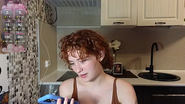 jelly cherry online show from October 2025 08:21:01 PM