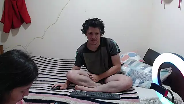 jade noah  online show from October 2025 11:14:02 AM