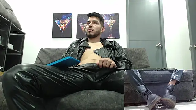 mackdaniels online show from November 2025 09:15:02 PM