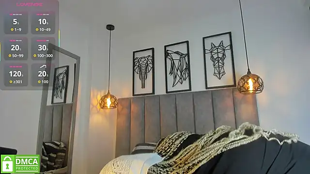 Snapshot of Gia_Scott chatting on November 2025 08:19:01 PM Gia Scott online show from November 2025 08:19:01 PM