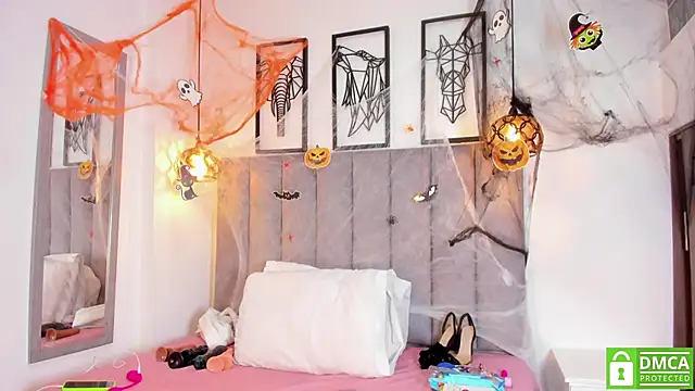 Gia Scott online show from October 2025 11:48:01 PM