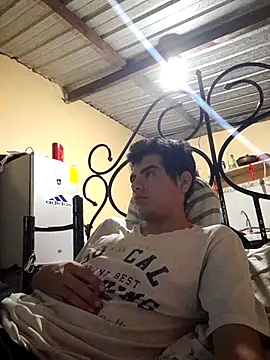 Ortiz3404 online show from November 2025 04:49:02 AM