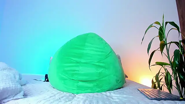 asmodeo 33 online show from November 2025 07:01:02 AM