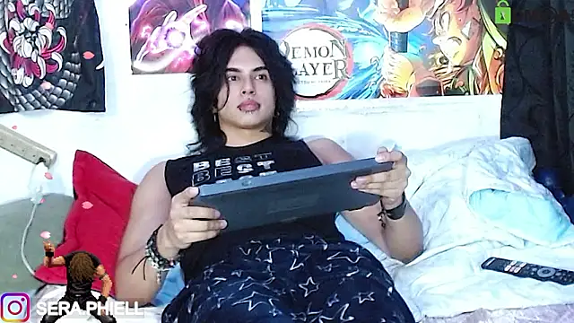 Seraphiell online show from February 2026 01:50:02 AM