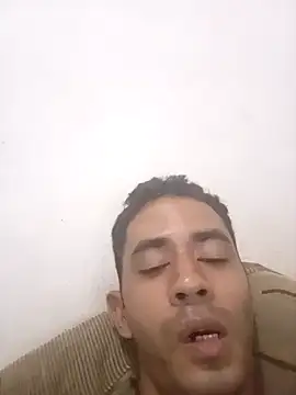 malvadinho69134 online show from December 2025 07:00:01 AM