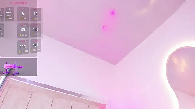 Mia Juicyberry online show from October 2025 12:33:02 AM