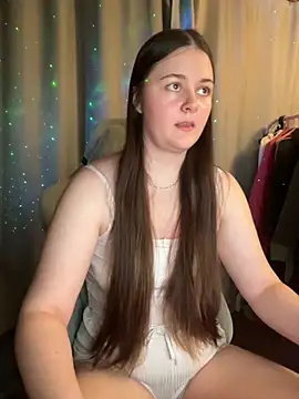 Snapshot of Cuty_Kitty chatting on November 2025 09:30:01 PM Cuty Kitty online show from November 2025 09:30:01 PM