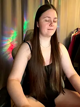 Snapshot of Cuty_Kitty chatting on October 2025 10:06:01 PM Cuty Kitty online show from October 2025 10:06:01 PM