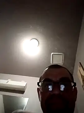 Crossedsissy online show from March 2026 08:57:01 PM