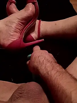 Crossedsissy online show from December 2025 06:48:02 AM