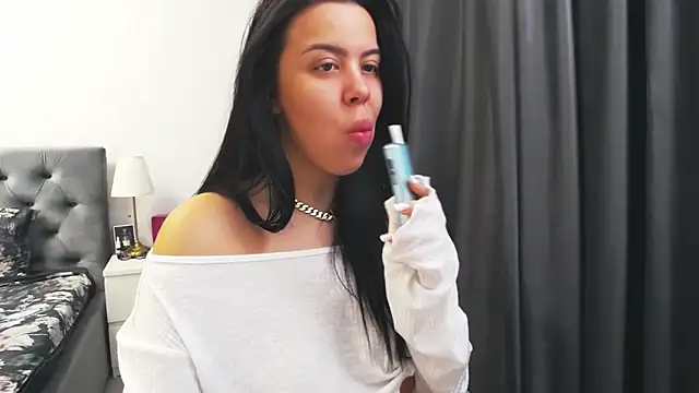 Casiana  online show from February 2026 06:37:01 AM