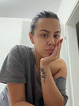 Casiana  online show from April 2026 12:12:02 AM