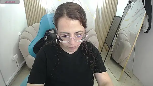  Evoni b online show from October 2025 12:18:02 PM