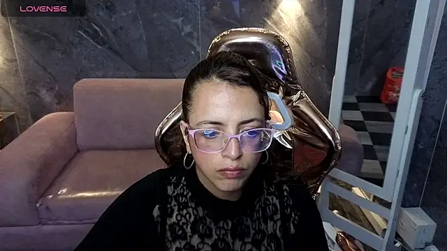  Evoni b online show from November 2025 07:51:02 PM