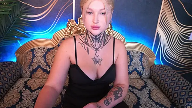 IvyLaurent online show from September 2025 12:45:02 PM