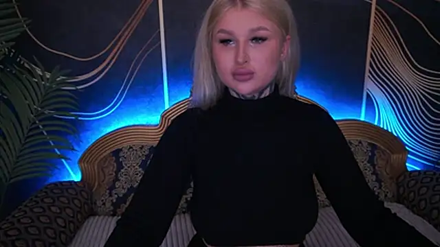 Snapshot of IvyLaurent chatting on November 2025 06:30:01 AM IvyLaurent online show from November 2025 06:30:01 AM