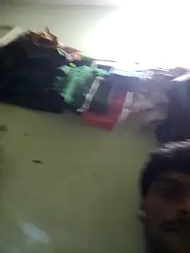 Snapshot of hi_itz_robin chatting on December 2025 08:04:02 PM hi itz robin online show from December 2025 08:04:02 PM