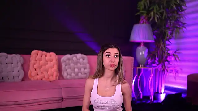 OdetteMason online show from March 2026 07:26:01 AM