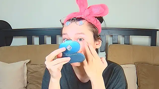 Derek Carter online show from November 2025 12:32:01 PM