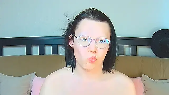Derek Carter online show from April 2026 12:18:02 PM