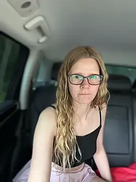 Bikergirl 97 online show from May 2026 12:42:01 PM