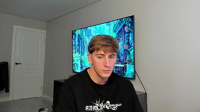 DaniHort online show from February 2026 12:45:01 PM