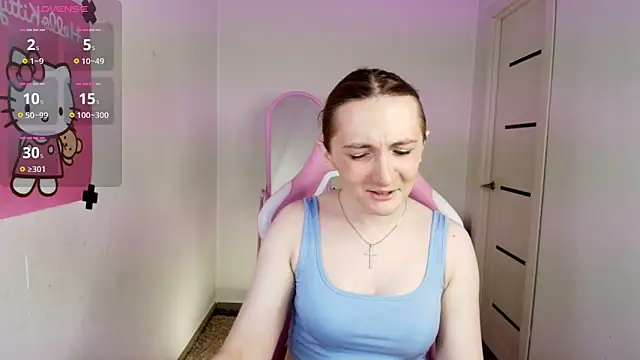 Vi Luxy online show from March 2026 02:13:02 AM