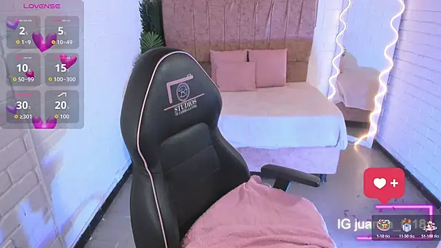 juanita tay online show from November 2025 11:38:02 AM