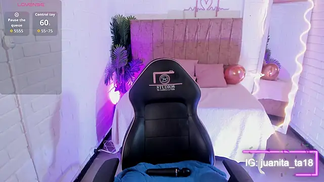 juanita tay online show from September 2025 11:49:02 AM