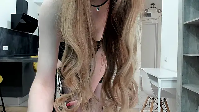 Kitty Player online show from April 2026 09:34:02 AM