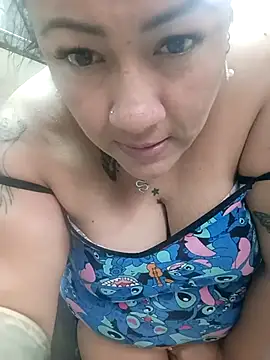 Clunita online show from March 2026 08:07:01 PM