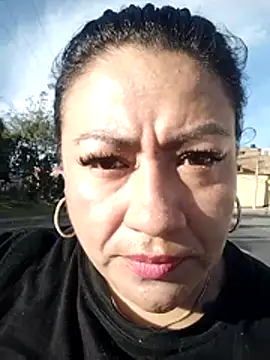 Clunita online show from January 2026 12:12:02 PM