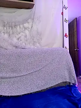 Clunita online show from March 2026 10:16:02 PM