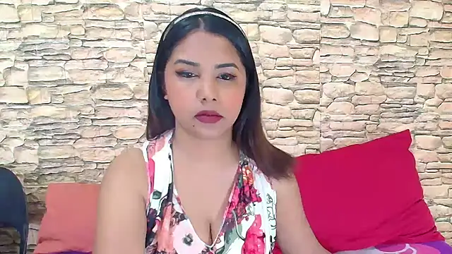 Snapshot of IndiaSexyStripper4u chatting on December 2025 04:46:02 AM IndiaSexyStripper4u online show from December 2025 04:46:02 AM