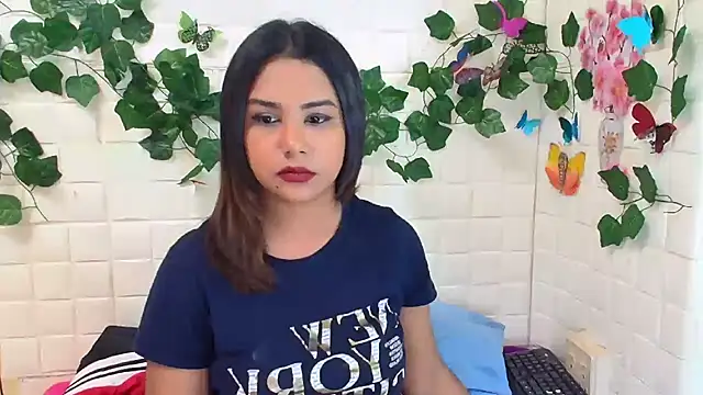 Snapshot of IndiaSexyStripper4u chatting on October 2025 05:46:02 PM IndiaSexyStripper4u online show from October 2025 05:46:02 PM