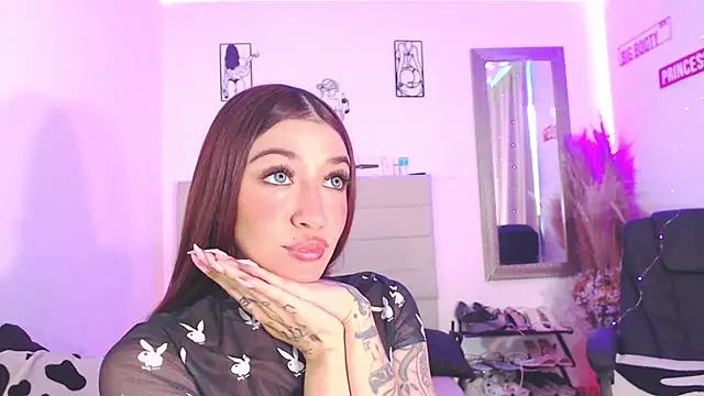 Anna belly online show from February 2026 01:11:01 PM