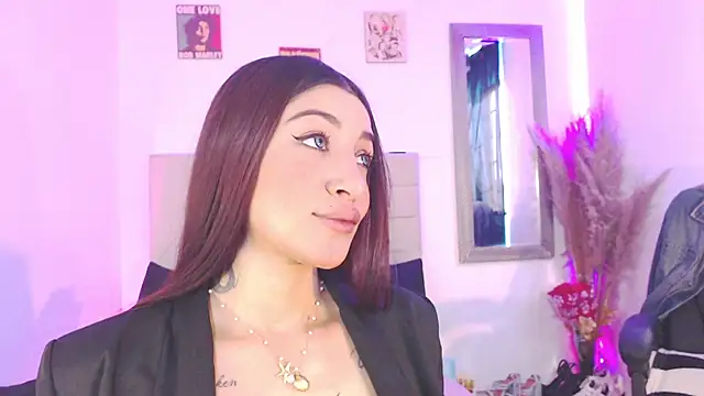 Anna belly online show from December 2025 01:48:02 PM