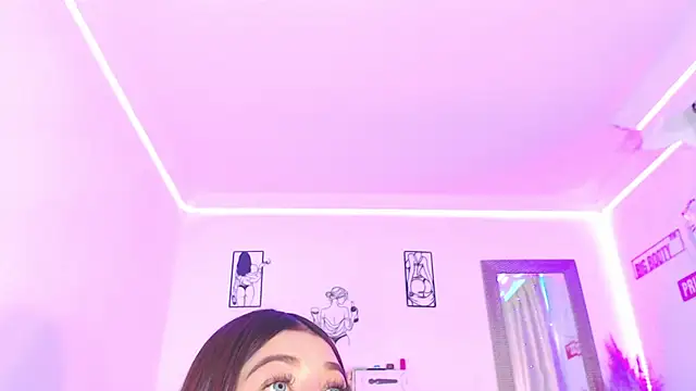 Snapshot of Anna_belly chatting on May 2026 05:05:01 PM Anna belly online show from May 2026 05:05:01 PM