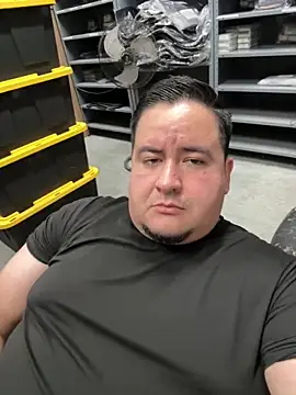 Ricomty online show from December 2025 09:23:01 PM