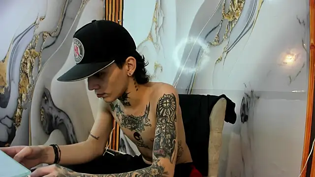 StraightBoy Nick online show from November 2025 03:12:02 AM