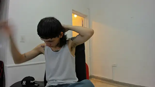 StraightBoy Nick online show from April 2026 07:54:01 PM