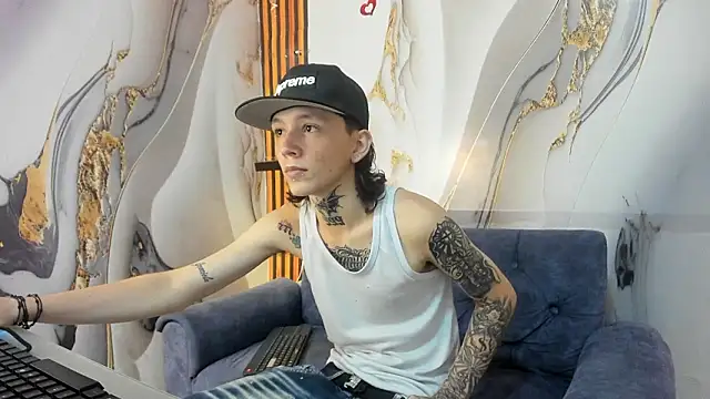 StraightBoy Nick online show from February 2026 05:29:01 AM