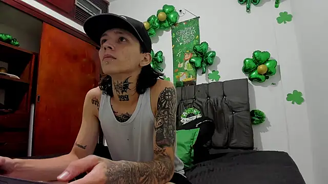 StraightBoy Nick online show from March 2026 06:26:01 AM