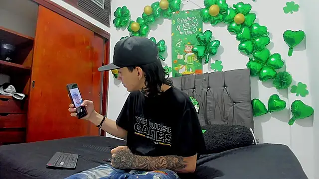 StraightBoy Nick online show from March 2026 04:46:01 AM