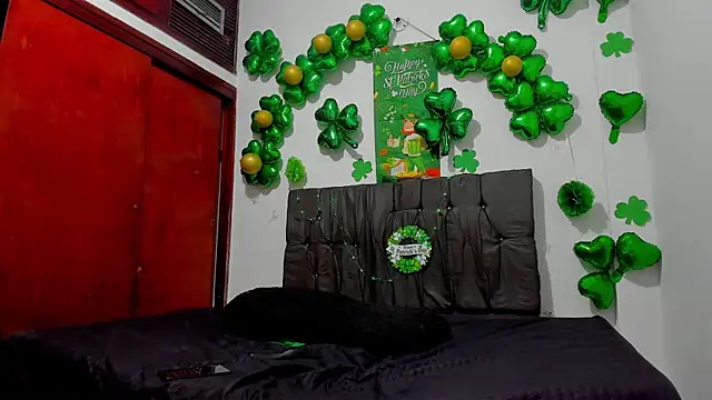 StraightBoy Nick online show from March 2026 04:57:01 AM