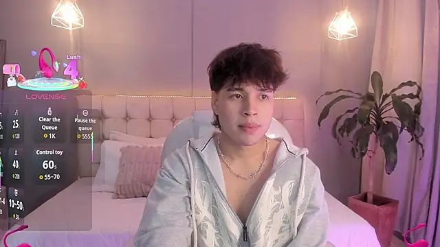 Snapshot of Jordan_24_ chatting on October 2025 08:40:02 PM Jordan 24 online show from October 2025 08:40:02 PM