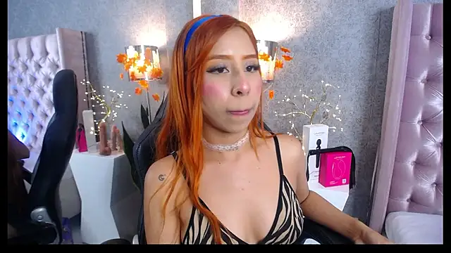 laila stilwiills online show from February 2026 05:29:02 AM