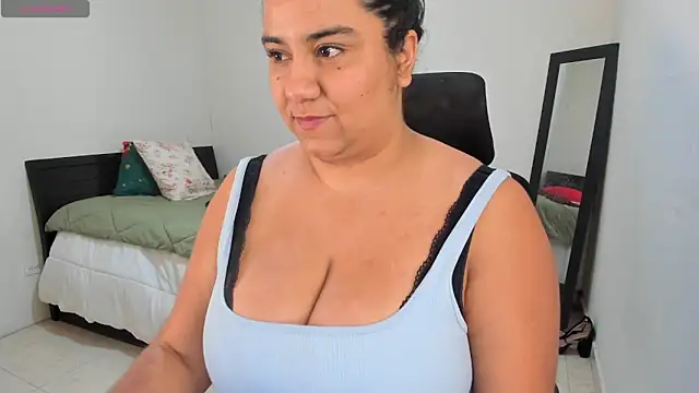 MariamCastiblanco online show from April 2026 08:05:01 PM