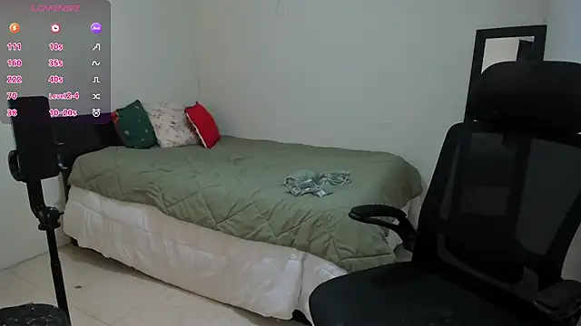 MariamCastiblanco online show from May 2026 07:42:01 PM